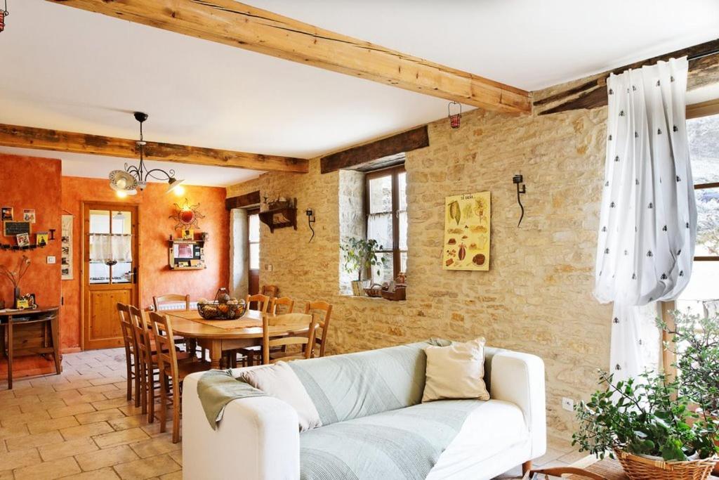 Chambres D'Hotes Soleil Et Cacao Siccieu-Saint-Julien-et-Carisieu エクステリア 写真
